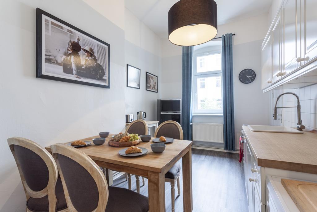 Apartamento The Paul, Cozy 3 Bed In Prenzlauer Berg Up To 7ppl Berlim